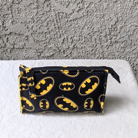 Warner Bros. Handbags - Batman Crossbody Bag